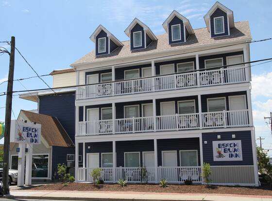 Beach Bum Inn allows check-in for 18 year-old guests