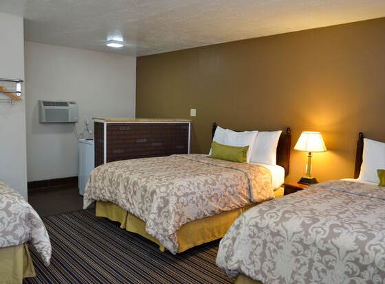 Route 66 Inn allows check-in for 18 year-old guests