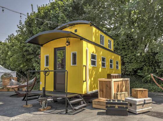 Tiny Digs - Hotel of Tiny Houses allows check-in for 18 year-old guests