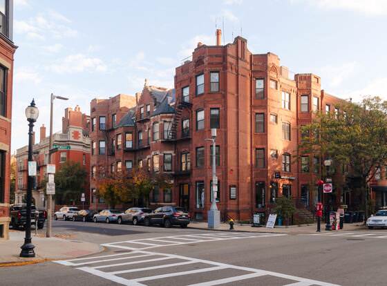 Sonder No. 284 Back Bay allows check-in for 18 year-old guests