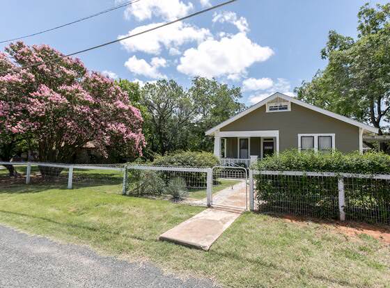 Post Oak Haus allows check-in for 18 year-old guests