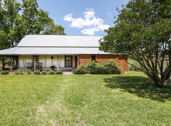 Baethge - Behrend allows check-in for 18 year-old guests