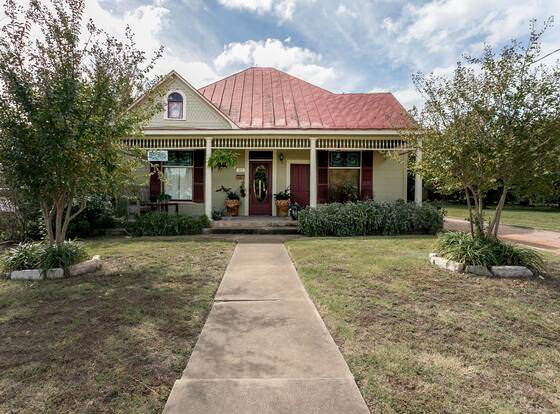 Olivia's allows check-in for 18 year-old guests