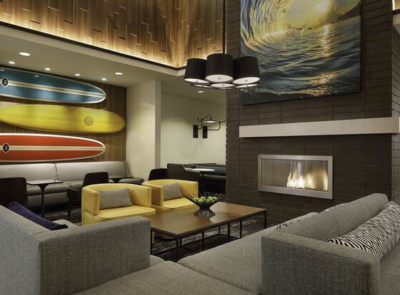 Hyatt Place Santa Cruz allows check-in for 18 year-old guests