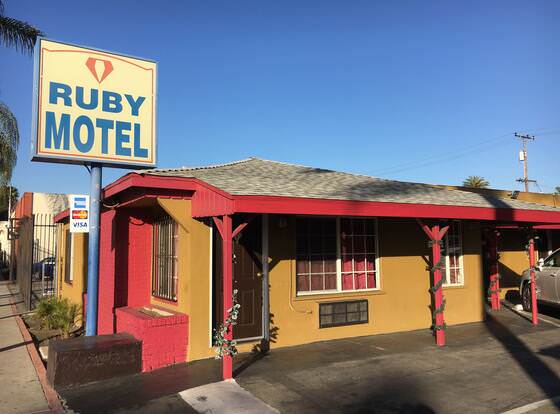 Ruby Motel allows check-in for 18 year-old guests