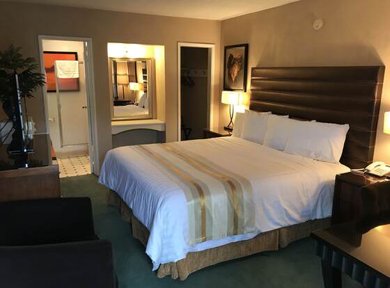 Discovery Inn allows check-in for 18 year-old guests