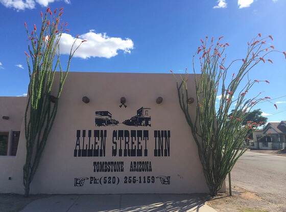 Allen Street Inn allows check-in for 18 year-old guests