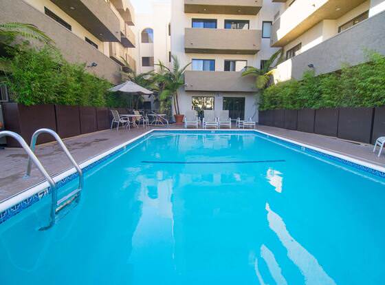 Strathmore Apartments allows check-in for 18 year-old guests