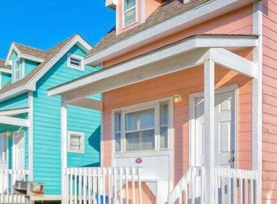 Hatteras Sands Camping Resort allows check-in for 18 year-old guests