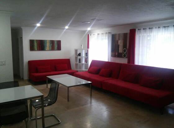 House for 12 allows check-in for 18 year-old guests