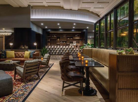 The Duniway Portland A Hilton Hotel allows check-in for 18 year-old guests