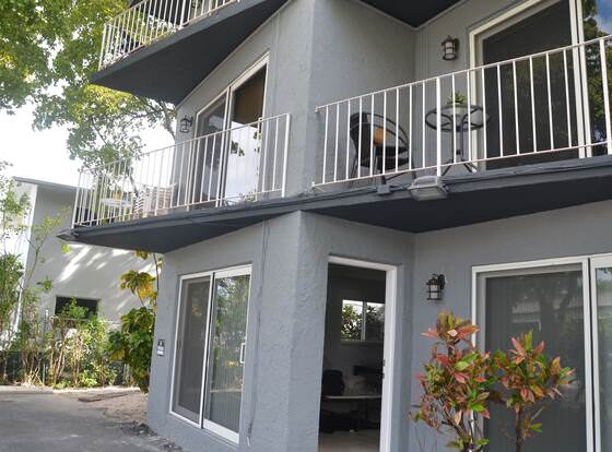 Riviera Luxury Living Coconut Grove allows check-in for 18 year-old guests