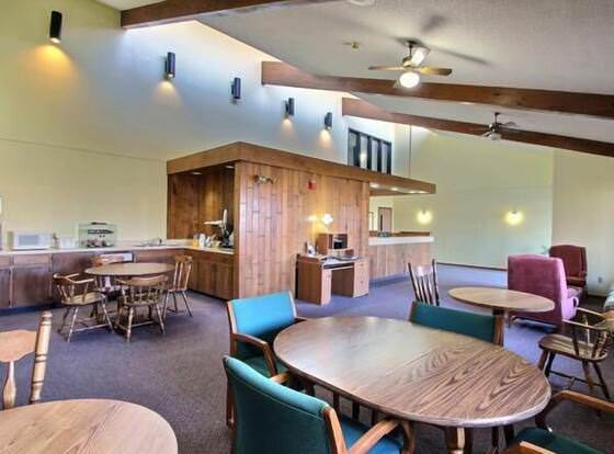 Belgium Inn & Suites allows check-in for 18 year-old guests