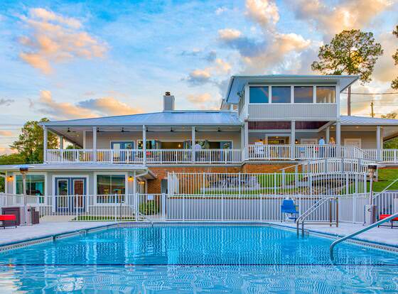 Seven Hills Suites allows check-in for 18 year-old guests