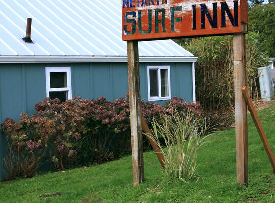 The Netarts Surf Inn allows check-in for 18 year-old guests