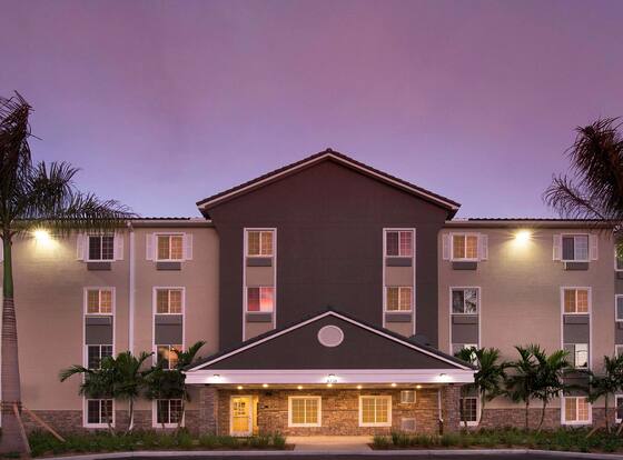 Extended Stay America Suites - Deerfield Beach allows check-in for 18 year-old guests