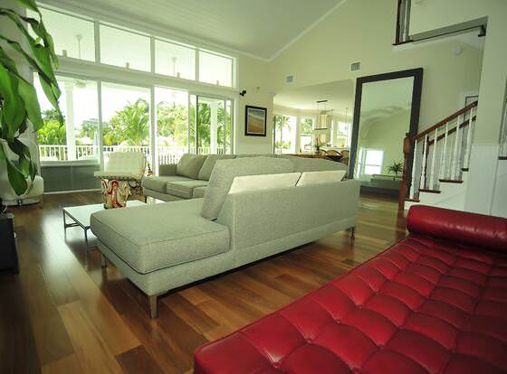 5 Bedroom Homes in Miami by TMG allows check-in for 18 year-old guests