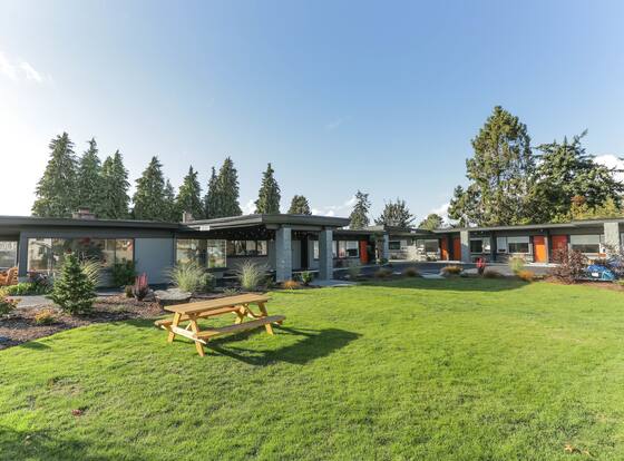 Heliotrope Hotel allows check-in for 18 year-old guests