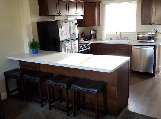 Page Lake Powell Nightly Rental allows check-in for 18 year-old guests