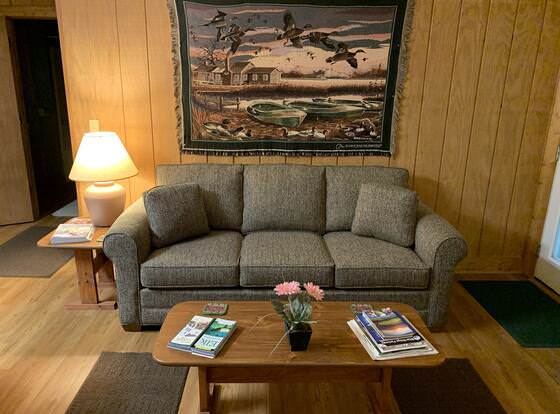 Misty Creek Log Cabins allows check-in for 18 year-old guests