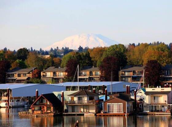On the Columbia Vacation Apartments allows check-in for 18 year-old guests