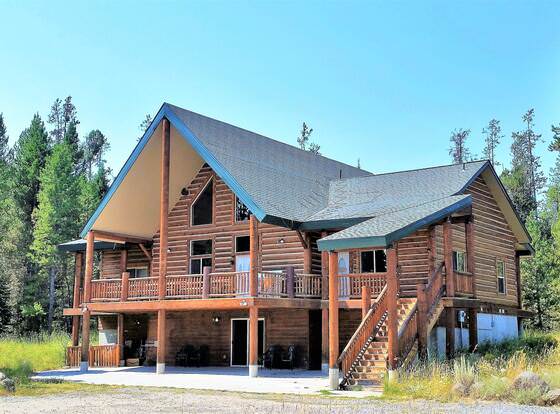 The Hideaway Lodge allows check-in for 18 year-old guests