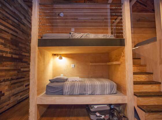 PodShare Venice allows check-in for 18 year-old guests