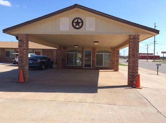 Stamford Inn allows check-in for 18 year-old guests