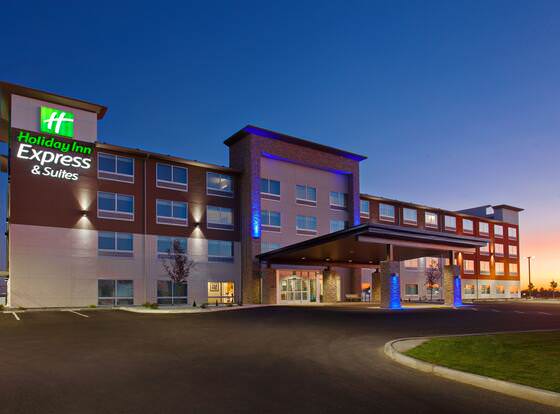 Holiday Inn Express And Suites Moses Lake, an IHG Hotel allows check-in for 18 year-old guests