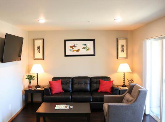 Autumn Leaf Suites allows check-in for 18 year-old guests