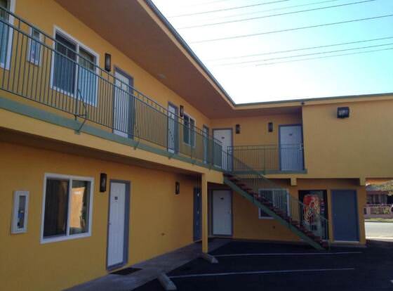 El Rancho Motel allows check-in for 18 year-old guests