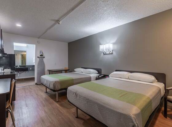 Studio 6 Bryan, TX - University Area allows check-in for 18 year-old guests