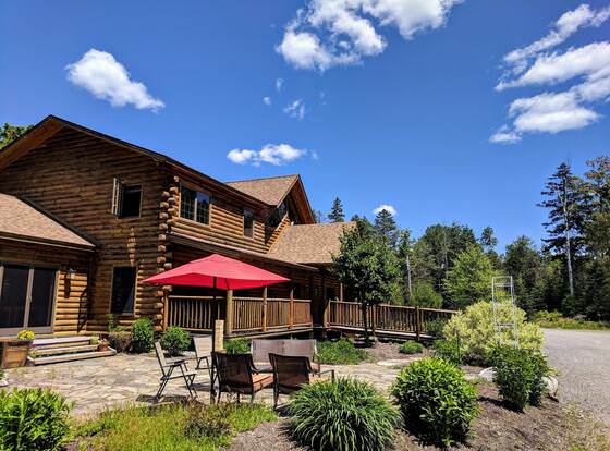 Hostel Of Maine allows check-in for 18 year-old guests