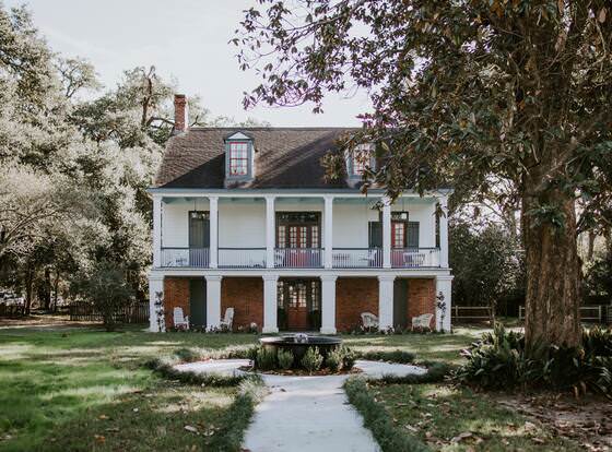 Mouton Plantation allows check-in for 18 year-old guests