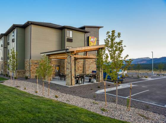 My Place Hotel - Colorado Springs, CO allows check-in for 18 year-old guests