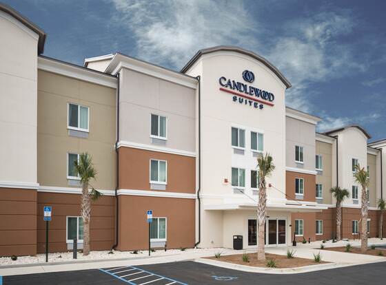 Candlewood Suites Ft Walton Bch - Hurlburt Area, an IHG Hotel allows check-in for 18 year-old guests