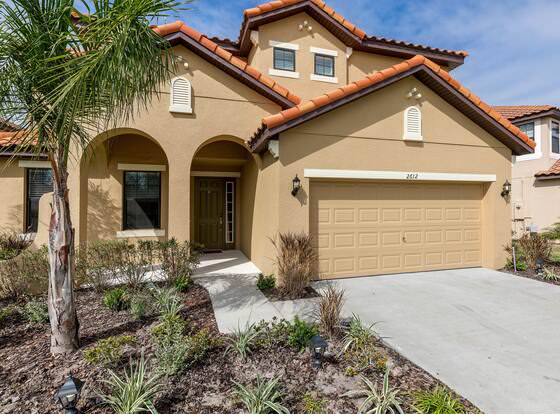 Orlando Villas Near Disney's allows check-in for 18 year-old guests