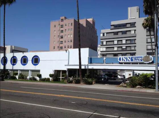Inn Of Long Beach allows check-in for 18 year-old guests