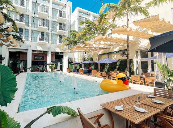 The Fairwind Hotel allows check-in for 18 year-old guests