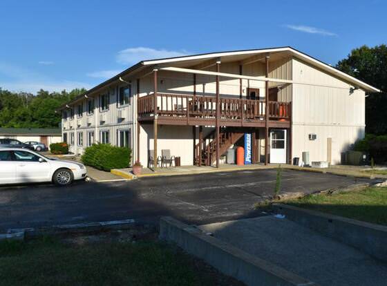 Countryside Inn allows check-in for 18 year-old guests