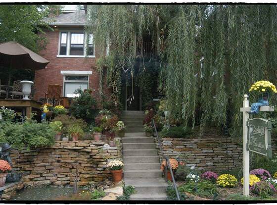 Gaslight Bed and Breakfast allows check-in for 18 year-old guests