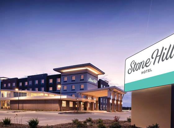 StoneHill Lawrence, Trademark Collection by Wyndham allows check-in for 18 year-old guests