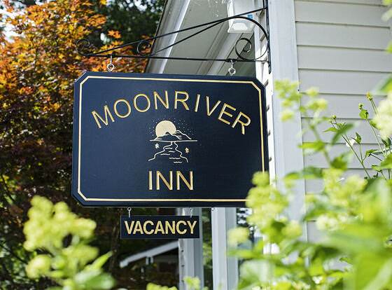 Moonriver Inn allows check-in for 18 year-old guests