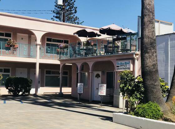 Sea Shore Motel allows check-in for 18 year-old guests