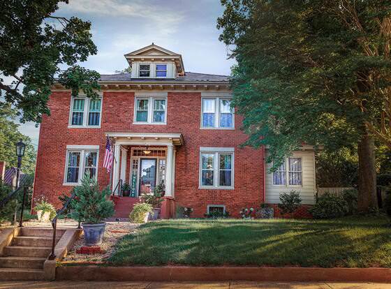 West Park Gardens allows check-in for 18 year-old guests