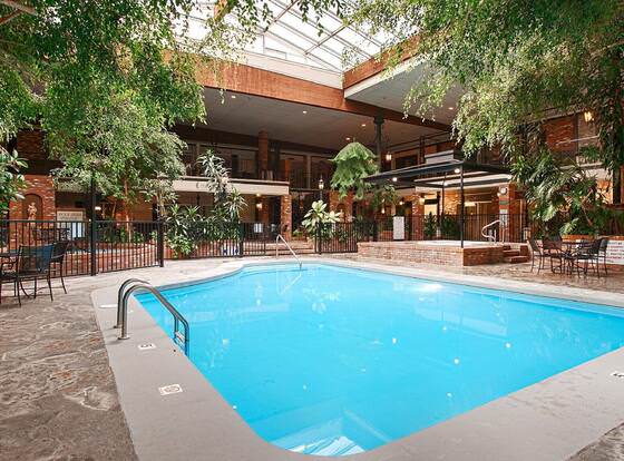 Heritage Inn allows check-in for 18 year-old guests