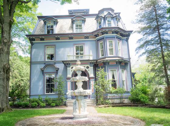 The Bevin House Bed & Breakfast allows check-in for 18 year-old guests