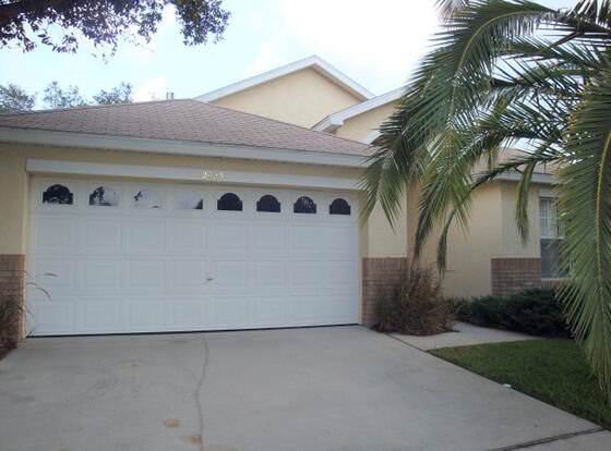 4BR 3BA Home in Indian Creek by CV-2635 allows check-in for 18 year-old guests