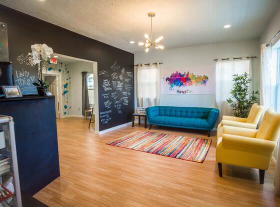 Wanderstay Houston Hostel allows check-in for 18 year-old guests