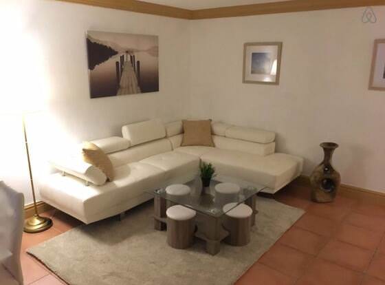 Awesome Place with Pool and Parking No.3 allows check-in for 18 year-old guests